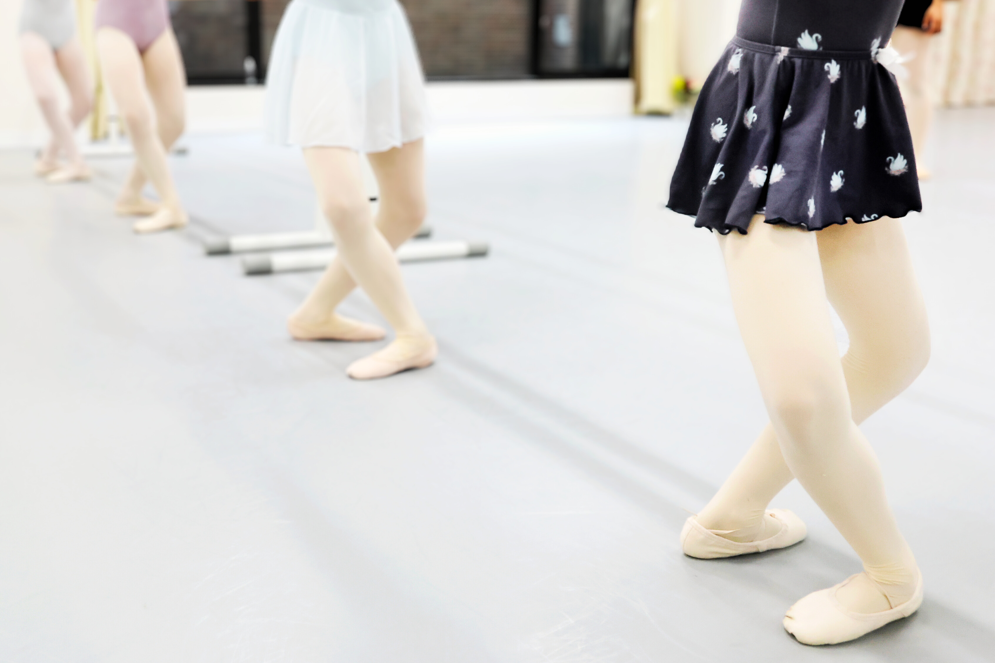 ASAMI KUSHIKATA ballet studio